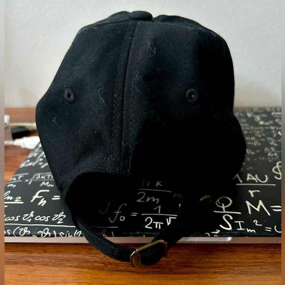 The North Face Black Baseball Cap - Picture 6 of 6